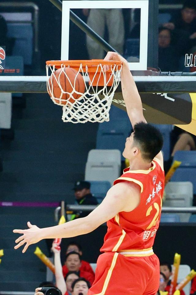 浙江男篮打破低迷，积极备战，逆风翻盘的简单介绍