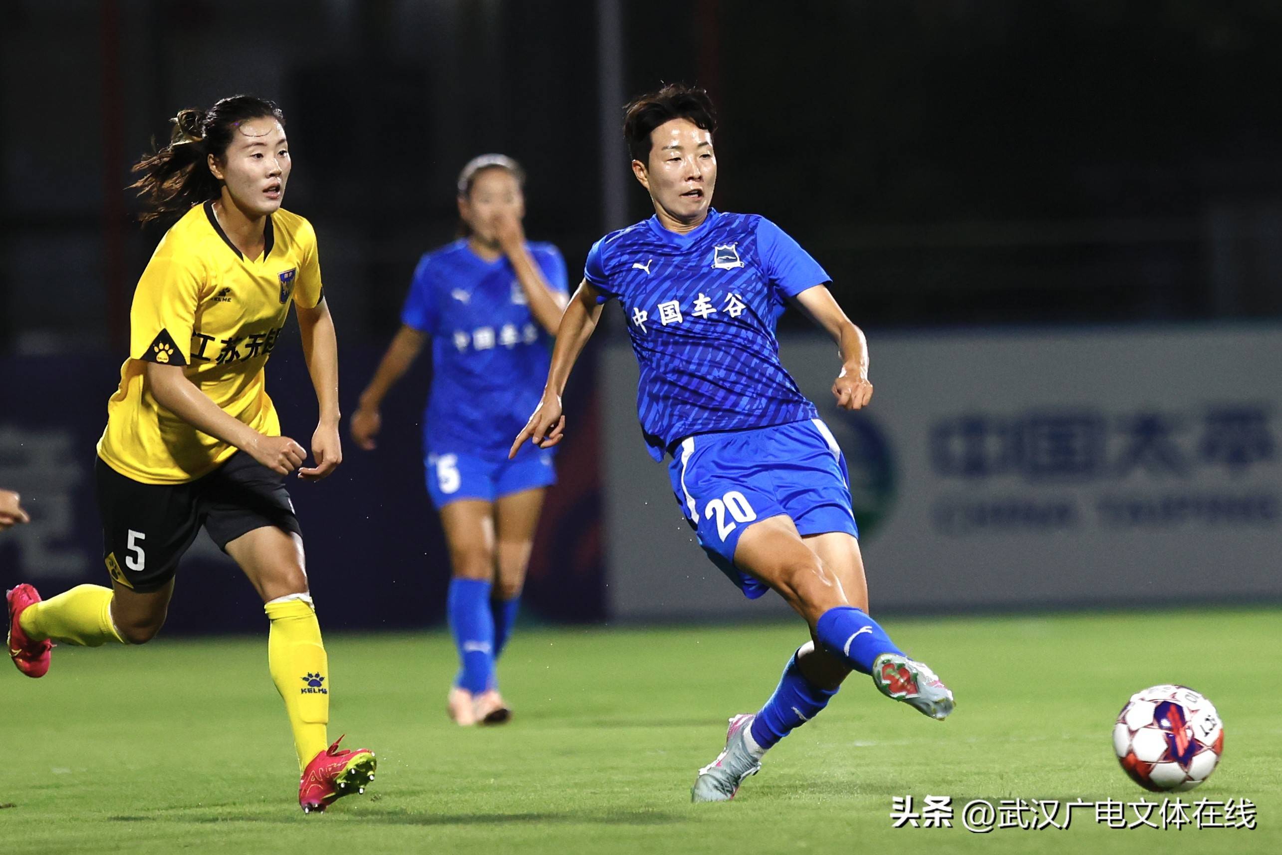 湖北女足队长突破技术，独造四球领衔全队
